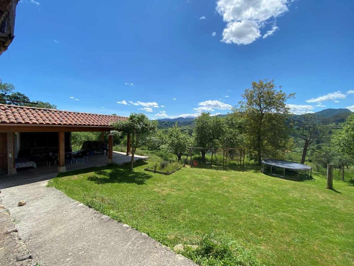 Casa Rural El Bohio Arriondas Exteriér fotografie