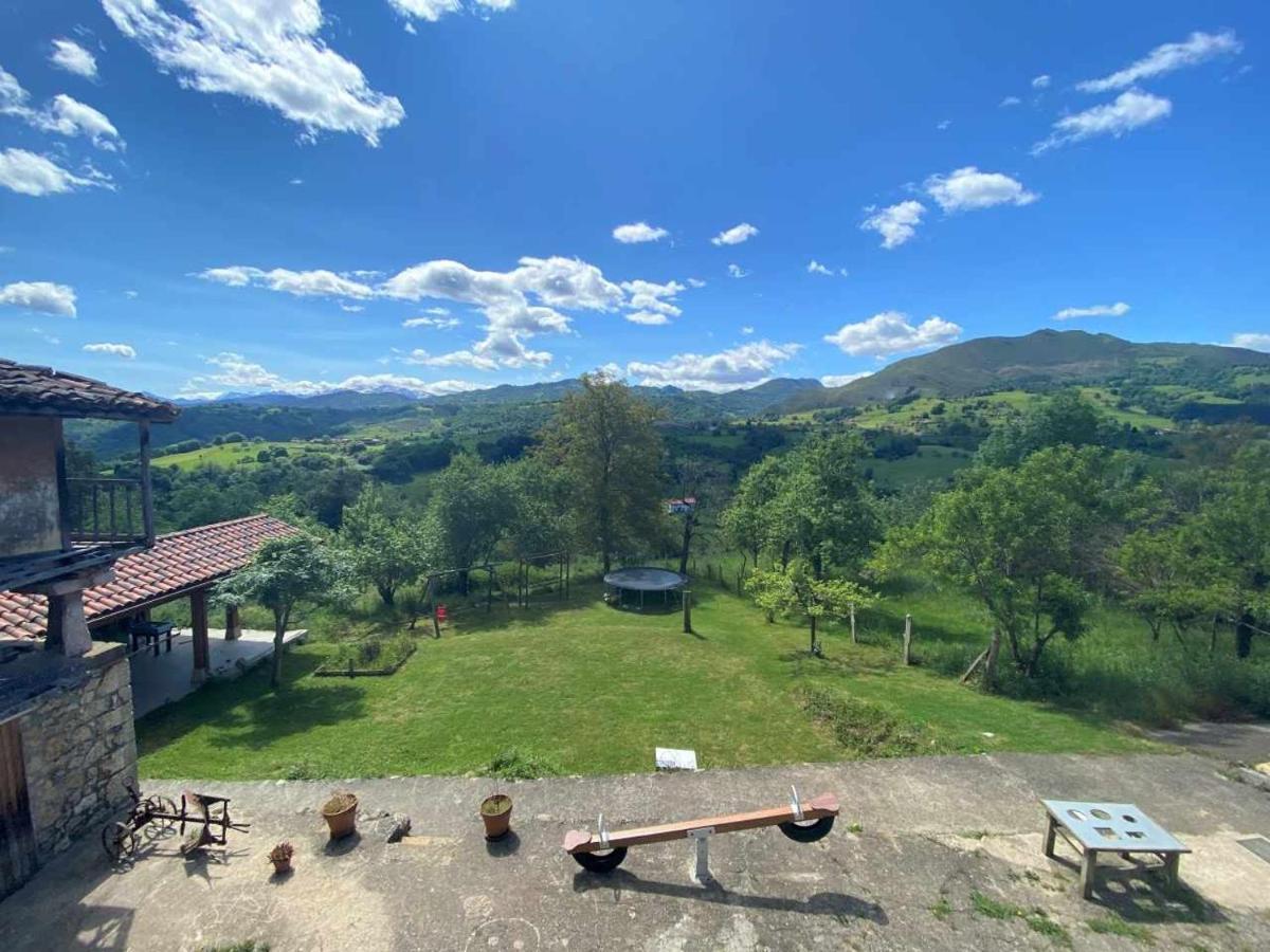 Casa Rural El Bohio Arriondas Exteriér fotografie